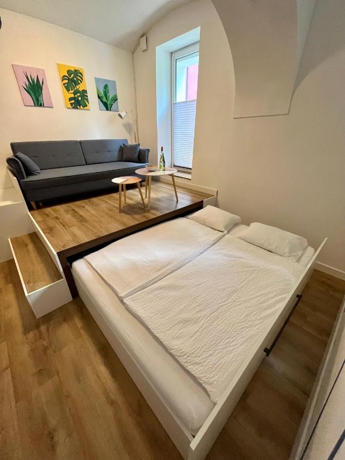Apartment Tisa, Любляна Екстер'єр фото