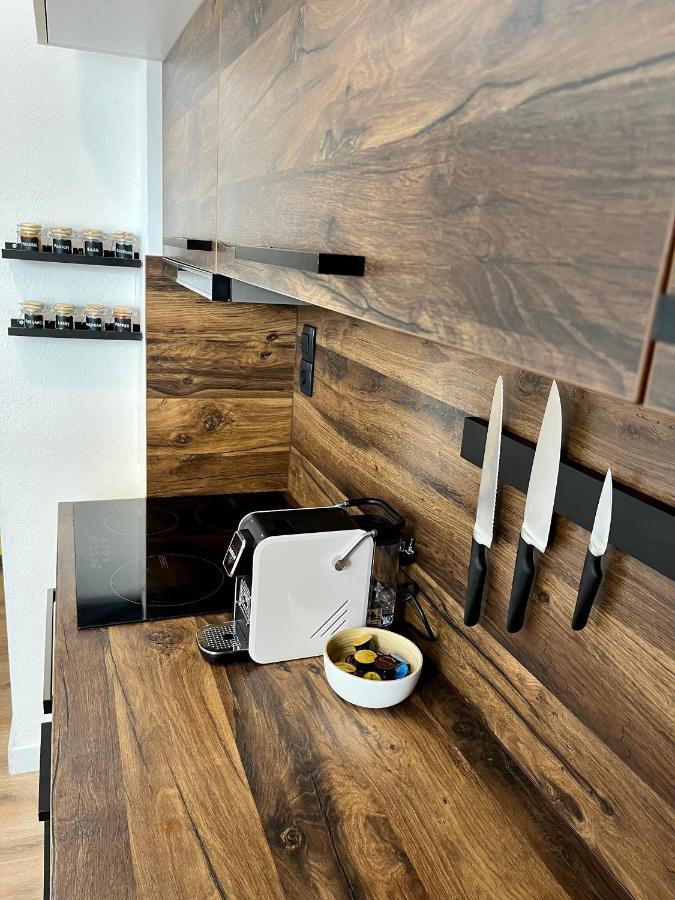 Apartment Tisa, Любляна Екстер'єр фото