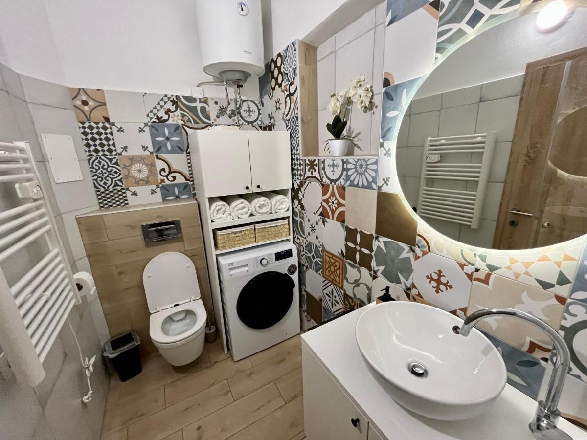 Apartment Tisa, Любляна Екстер'єр фото